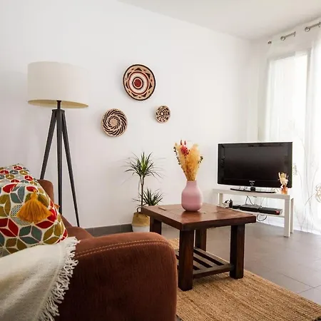 Apartment T2 Dernier Etage Avec Terrasse 5 Min De La Nice